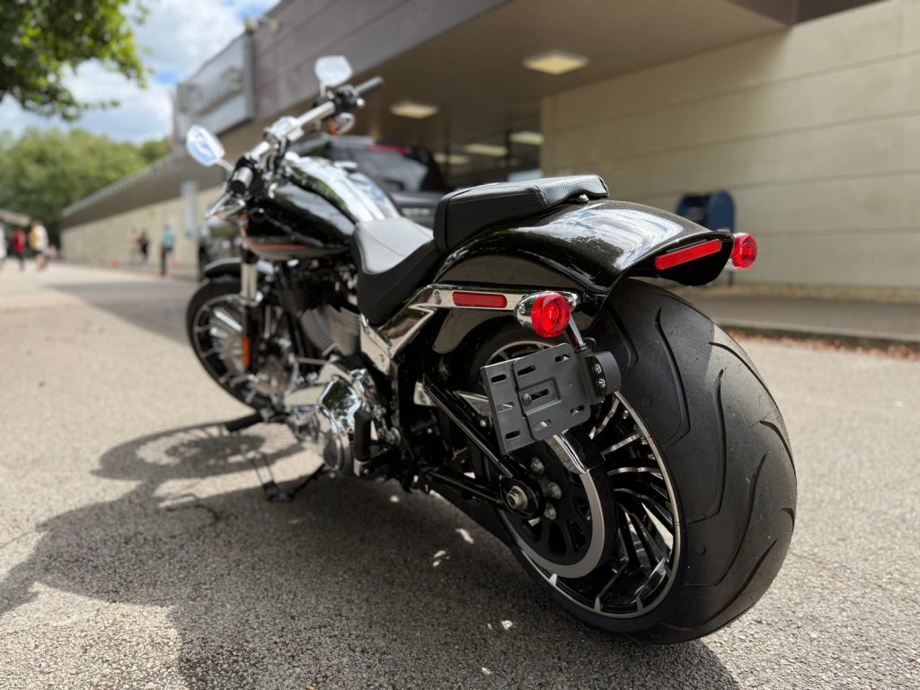 2024 Harley-Davidson Breakout 117 